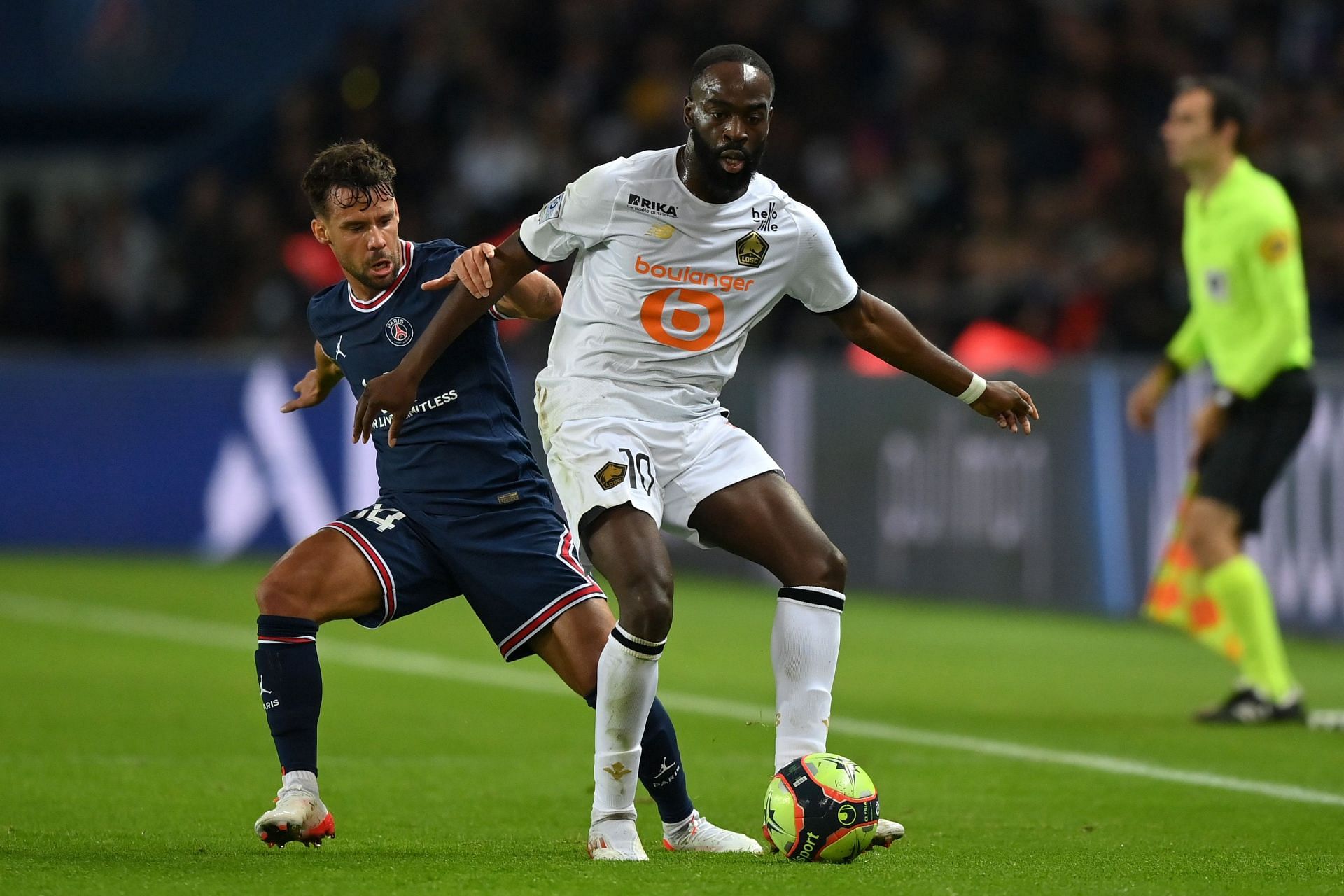 Paris Saint Germain v Lille OSC - Ligue 1 Uber Eats